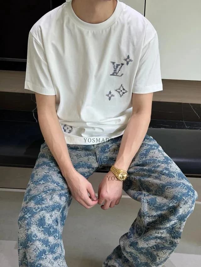 루이비통 이레귤러 로고 자수 루즈핏 티셔츠 11