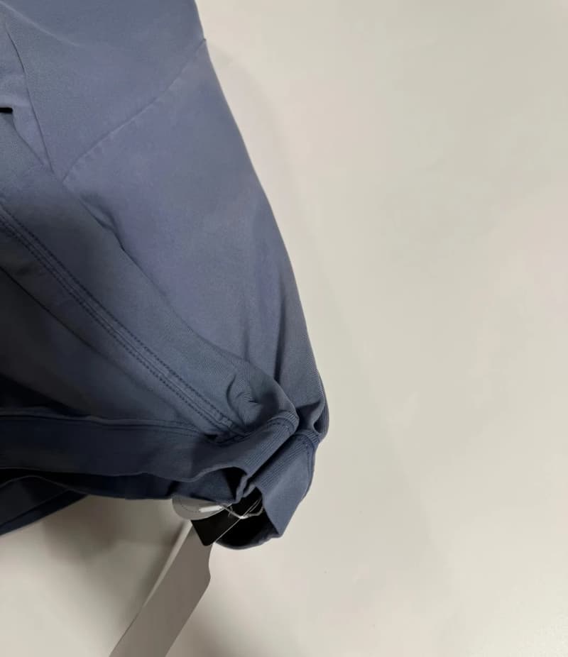 발렌시아가 폴리티컬 캠페인 티셔츠 (스모그 블루, 개러먼트 다이드) 10