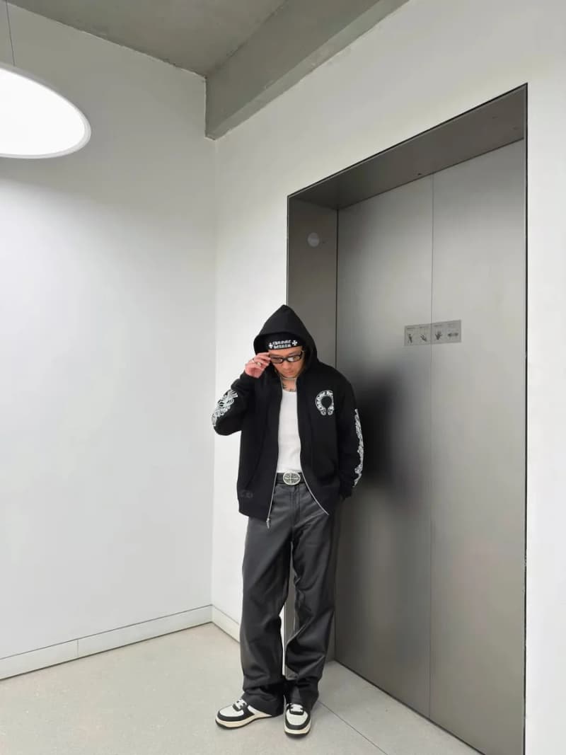 크롬하츠 호스슈 플라워 암 빈 프린팅 후드집업 (신장 롱스테이플 코튼) 8