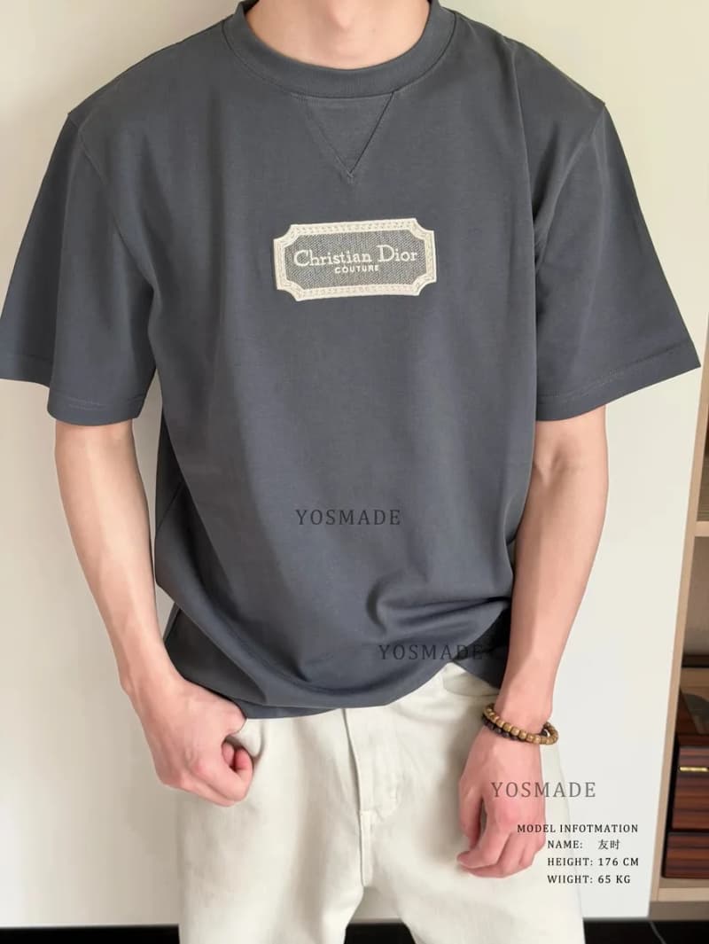 디올 꾸뛰르 레터링 명판 은사 자수 오버핏 반팔 티셔츠 17