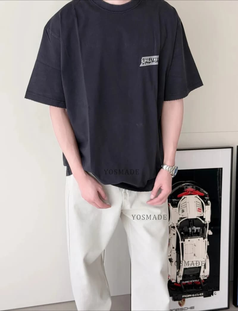 발렌시아가 워시드 테이프 프린트 오버핏 반팔 티셔츠 6