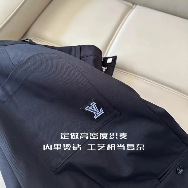 루이비통 더블 페이스 옥스포드 멀티포켓 카고 팬츠 10