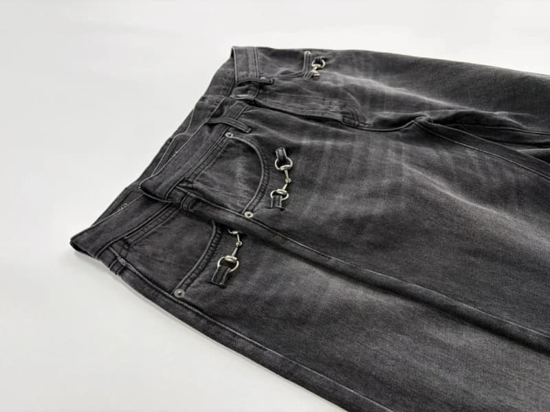 구찌 워시드 그레이 데님 진 (호스빗 버클, 스트레이트핏) 7