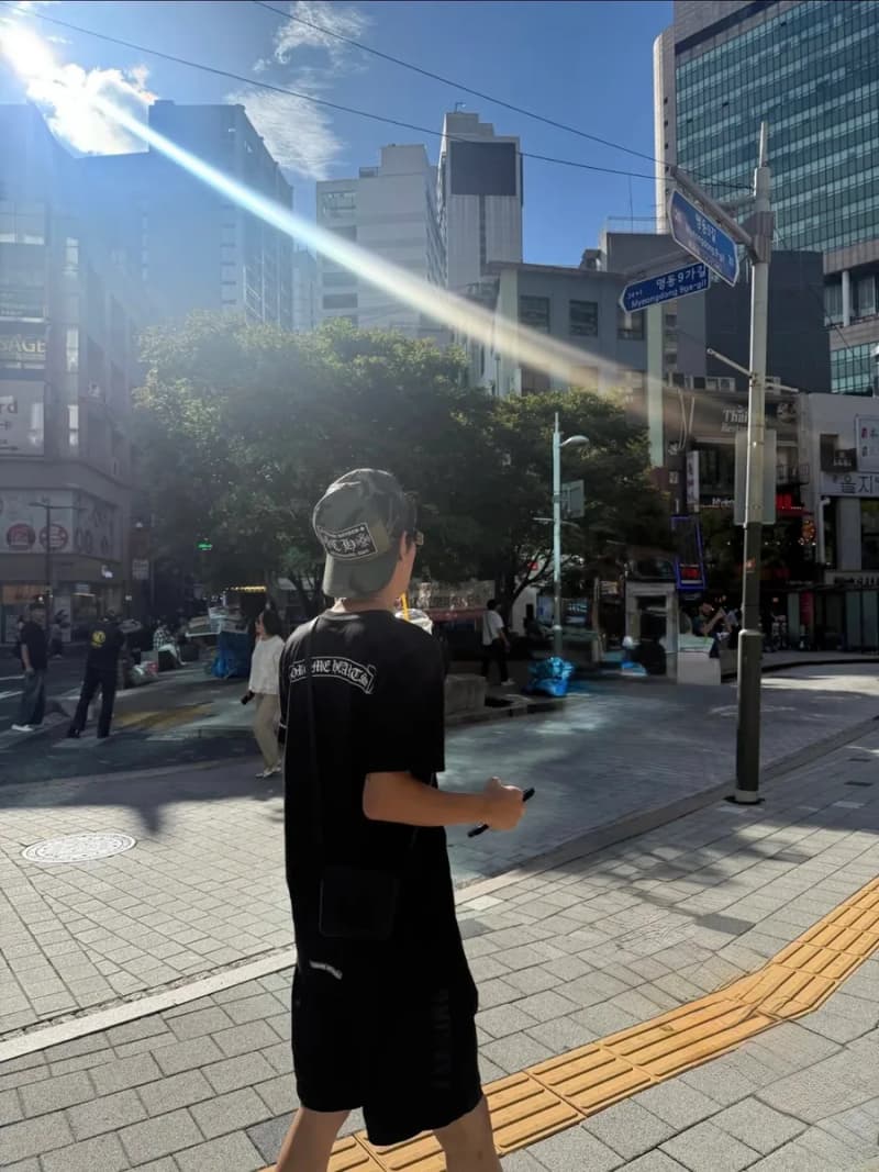 크롬하츠 체스트 포켓 스크롤 반팔 티셔츠 (루즈핏) 18