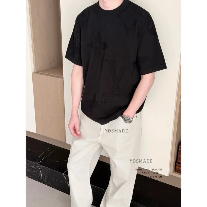 루이비통 모노그램 엠보싱 니트 반팔 티셔츠 상세 1