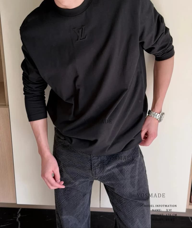 루이비통 LV 홈 엠보싱 로고 긴팔 티셔츠 9