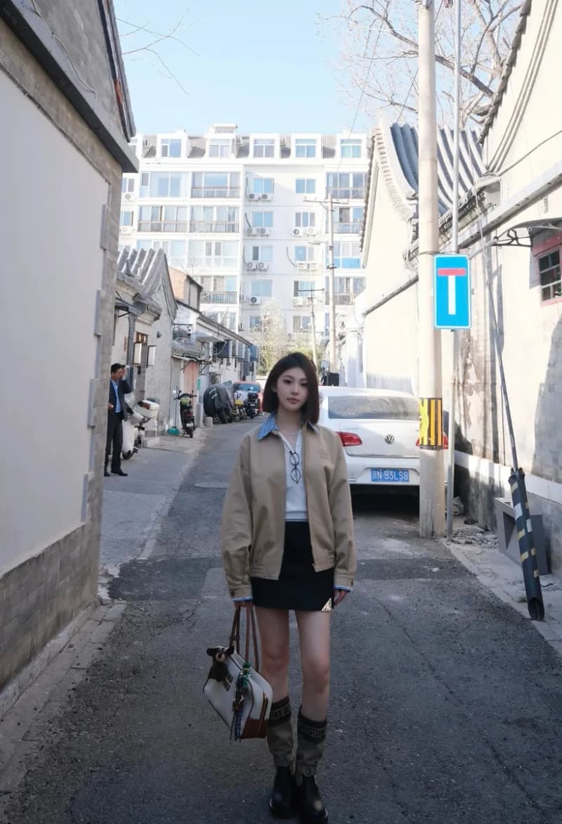 미우미우 스타일 레터 패치 자수 체크카라 집업 자켓 (카키) 20