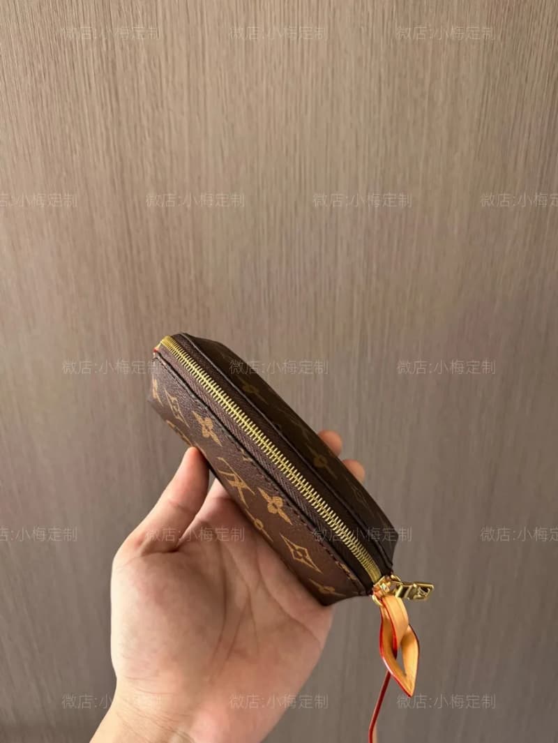 루이비통 코스메틱 파우치 (모노그램) 3