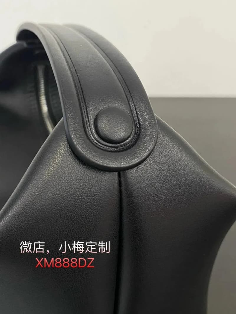 더로우 런치백 (레더) 상세 2