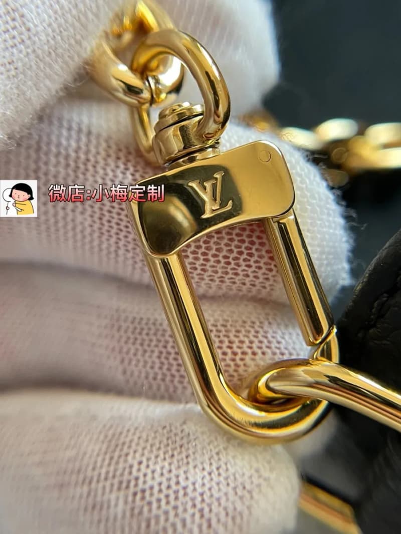 루이비통 아이비 WOC (모노그램 앙프렁트) 3