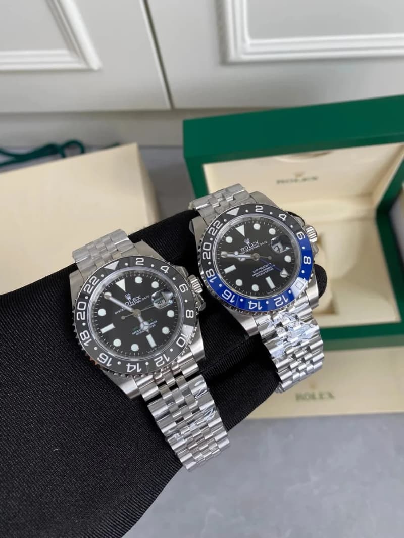 롤렉스 GMT 마스터 II (블랙/블루 세라믹, 배트맨) 상세 2