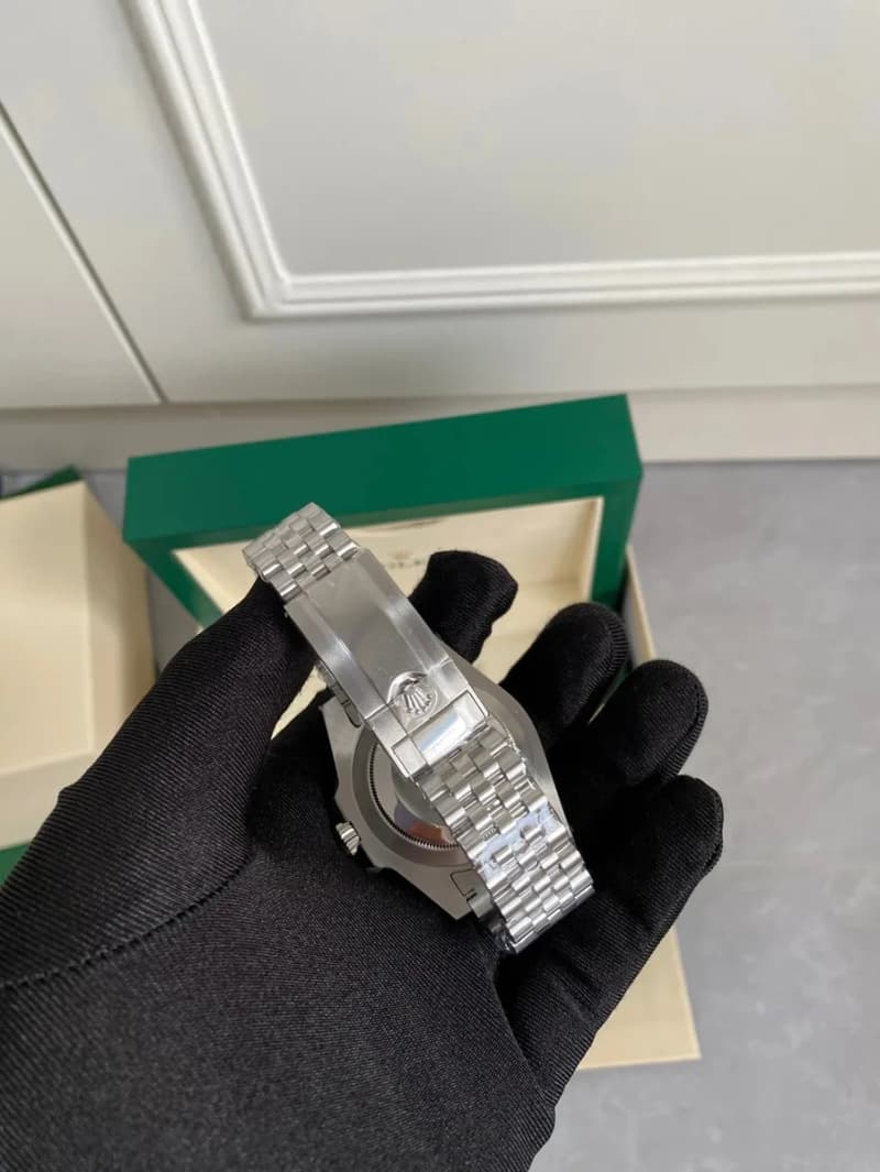 롤렉스 GMT 마스터 II (블랙/블루 세라믹, 배트맨) 8