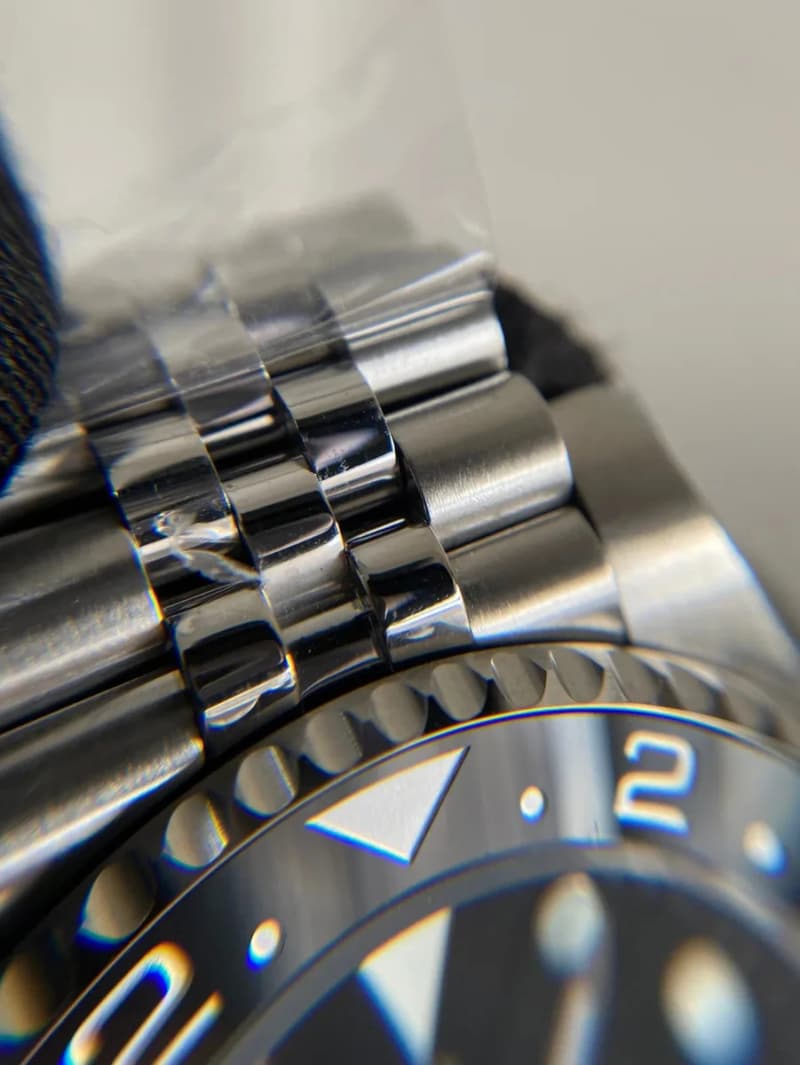 롤렉스 GMT 마스터 II (블랙/블루 세라믹, 배트맨) 9