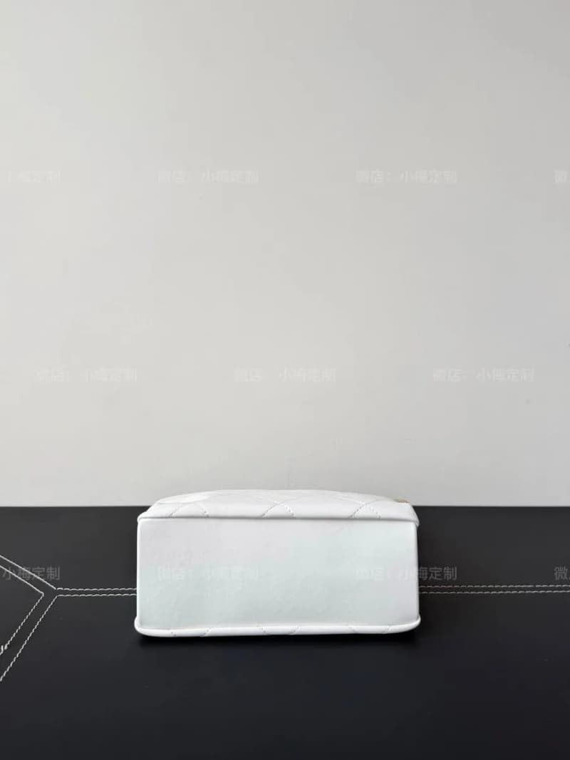 샤넬 런치박스백 스몰 (램스킨) 3