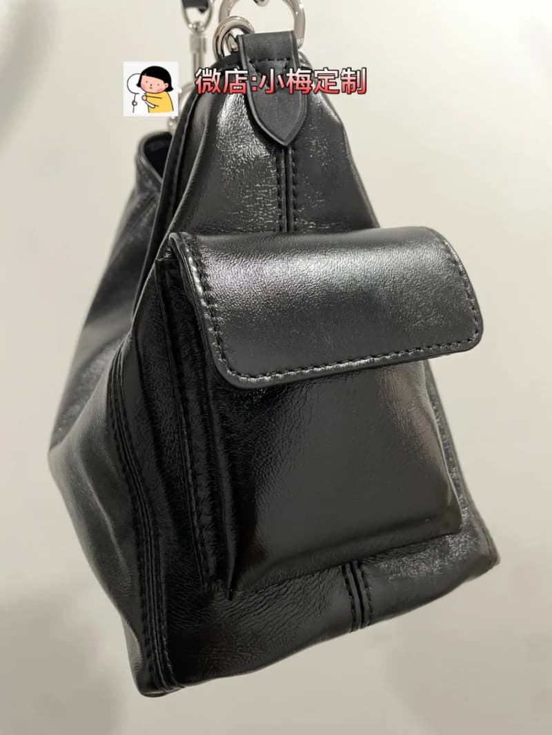루이비통 카리올 블랙 사무라이 (램스킨) 8