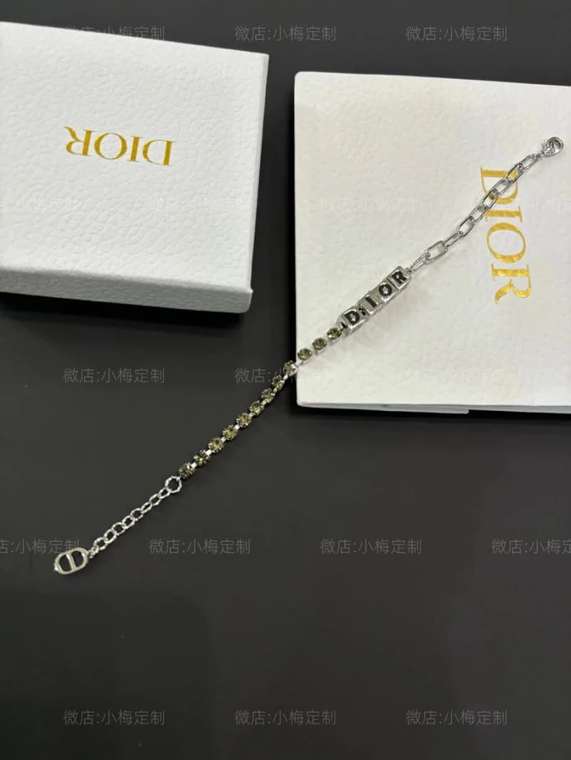 디올 디올 레터 크리스탈 브레이슬릿 6