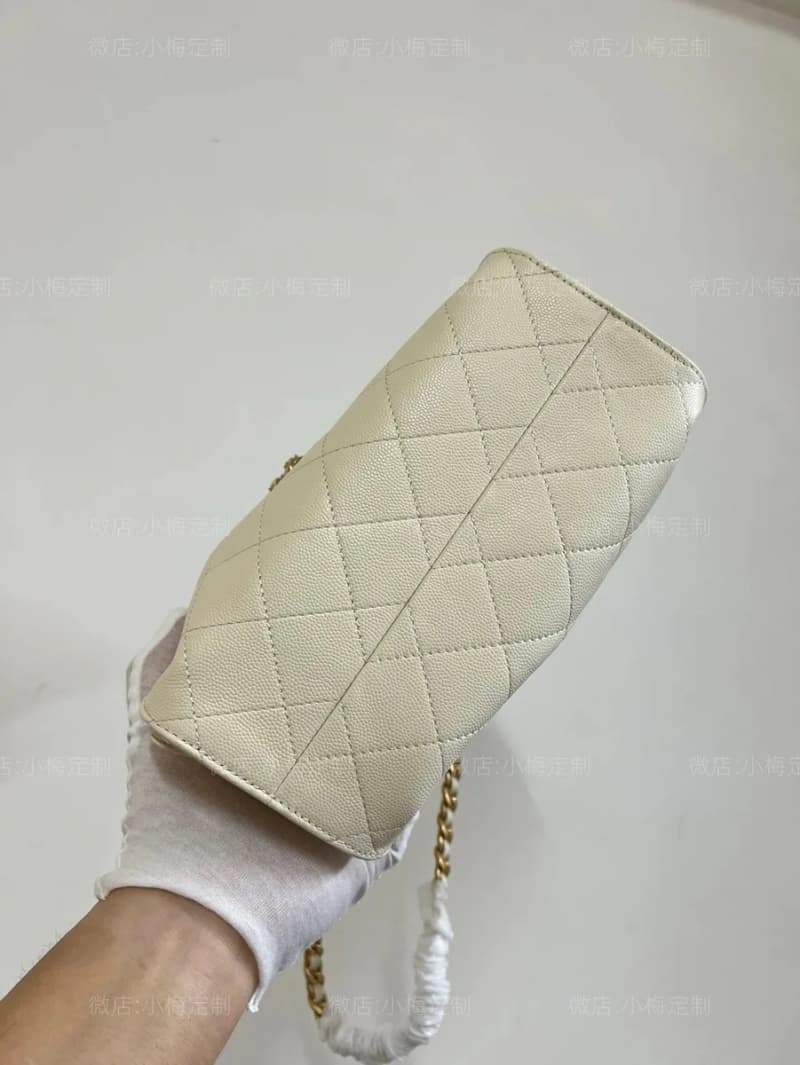 샤넬 25 백 미니 (캐비어 스킨) 상세 2
