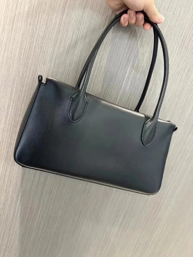 더로우 핸드백 (레더) 상세 1