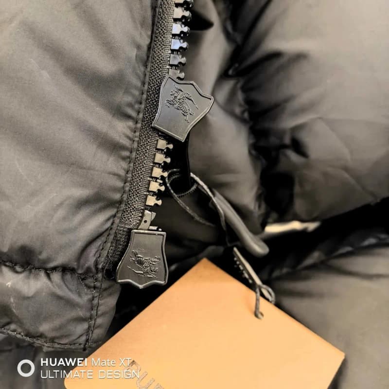 버버리 디태처블 후드 다운 패딩 (화이트덕다운) 3