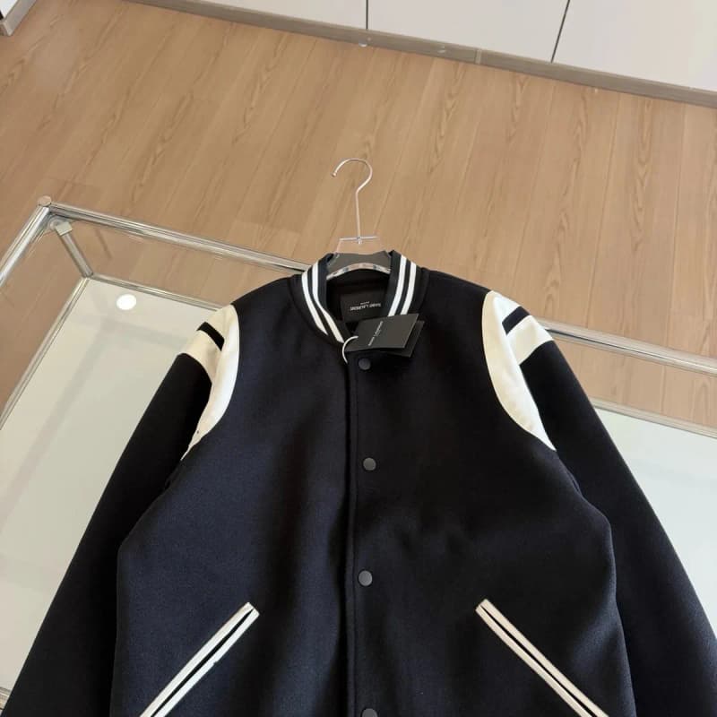 생로랑 배색 카라리스 바시티 자켓 7