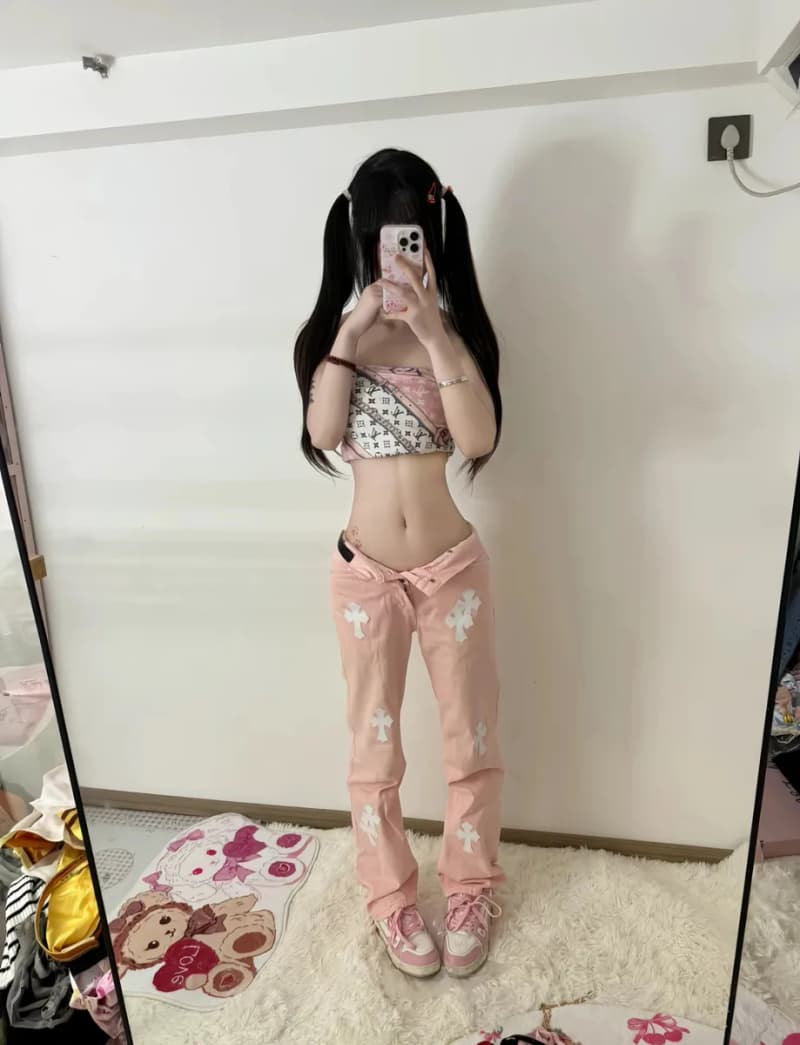 크롬하츠 크로스 패치 데님 팬츠 (핑크) 상세 1
