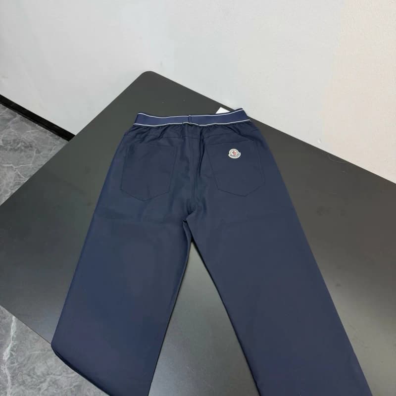 몽클레르 드로스트링 퀵드라이 팬츠 (자수 뱃지 로고) 5