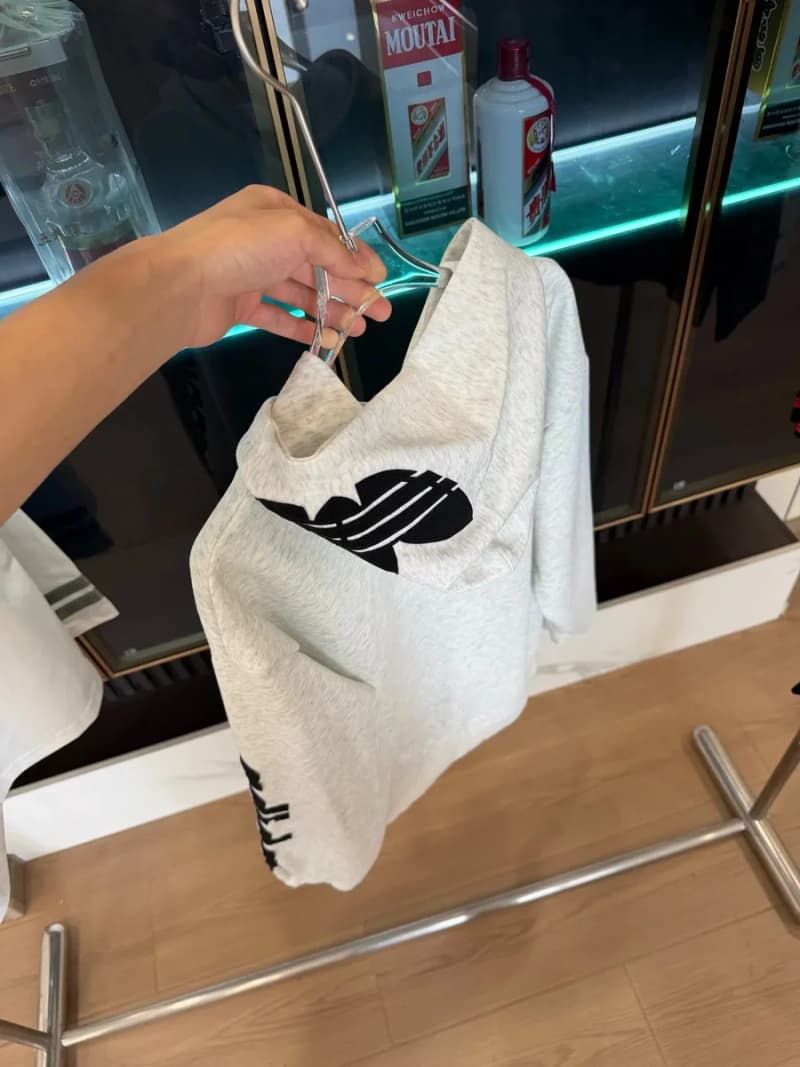 아디다스 트레포일 로고 후드 스웨트 (그레이) 4