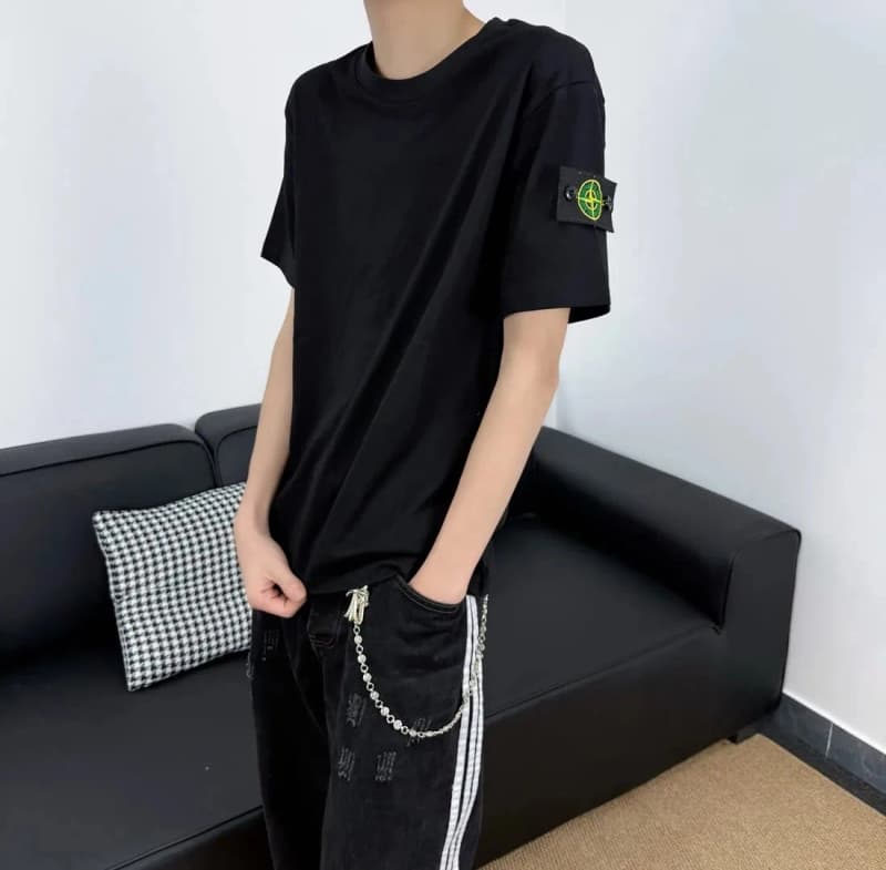 스톤아일랜드 베이직 반팔 티셔츠 (배지 로고) 상세 2