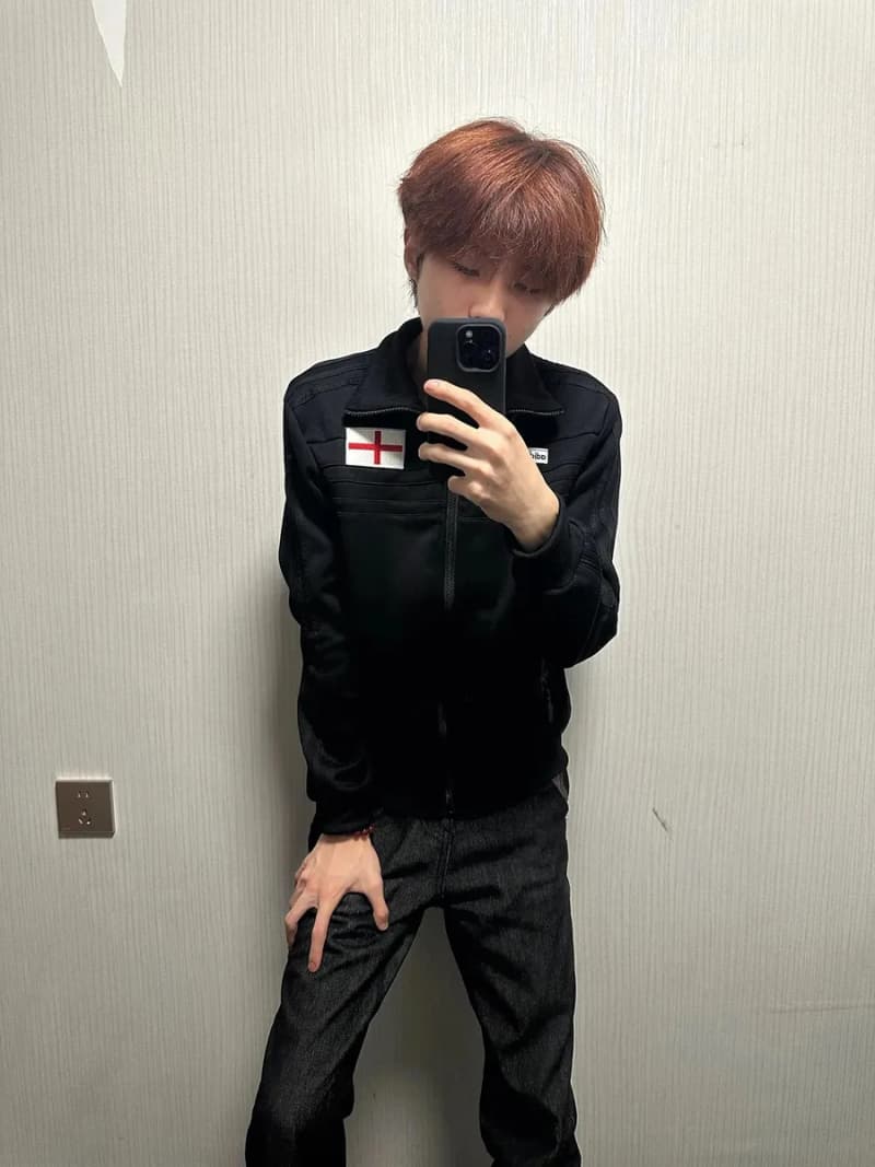 잉글랜드 콜라보 트레이닝 재킷 (칼라 자수 · 허리 슬림핏) 상세 1