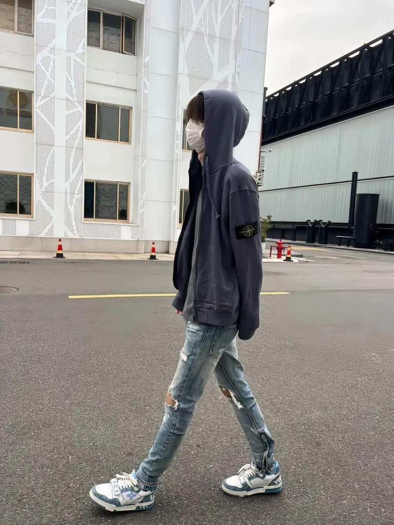 스톤아일랜드 자수 소매 배지 후드 집업 12