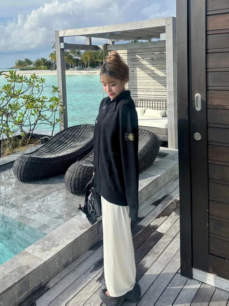 스톤아일랜드 클래식 로고 하이넥 니트 가디건 3