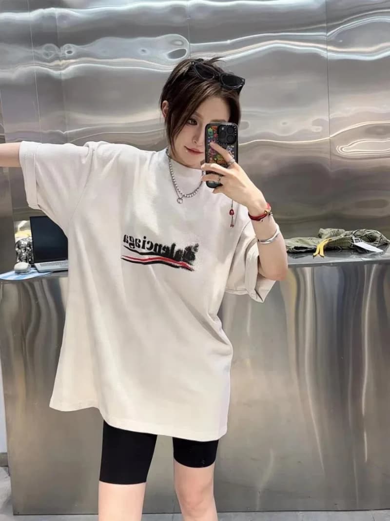 발렌시아가 발 파리 레터 프린트 라운드넥 반팔 티셔츠 10