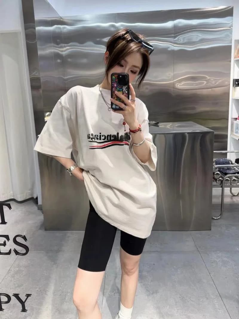 발렌시아가 발 파리 레터 프린트 라운드넥 반팔 티셔츠 11