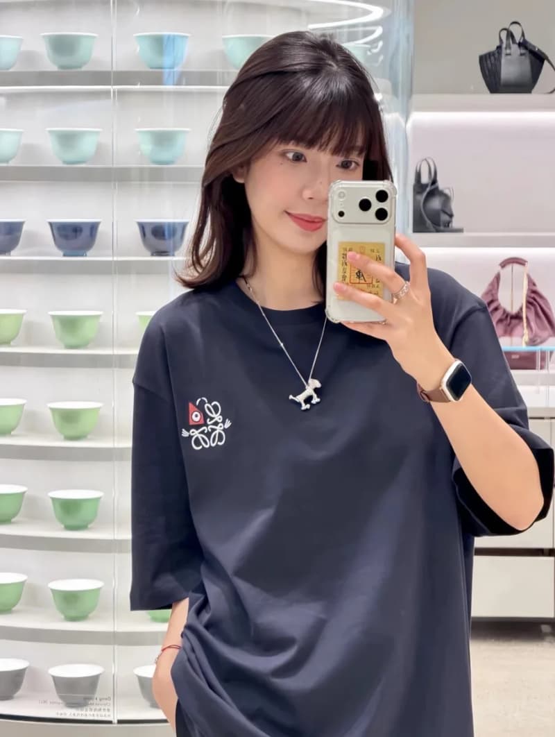 로에베 캣 아이 자수 아나그램 반팔 티셔츠 (네이비) 8