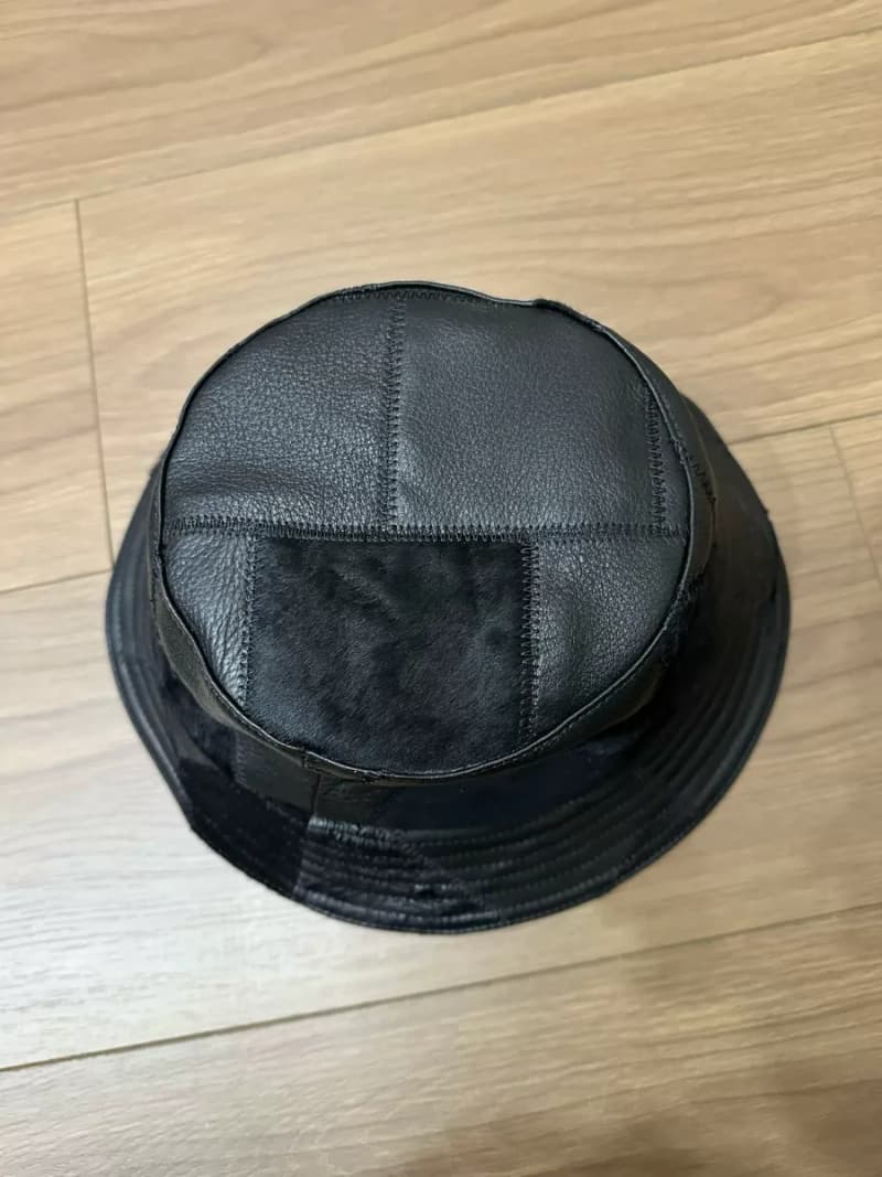 크롬하츠 애스펜 패치워크 레더 버킷햇 (대거 참) 3
