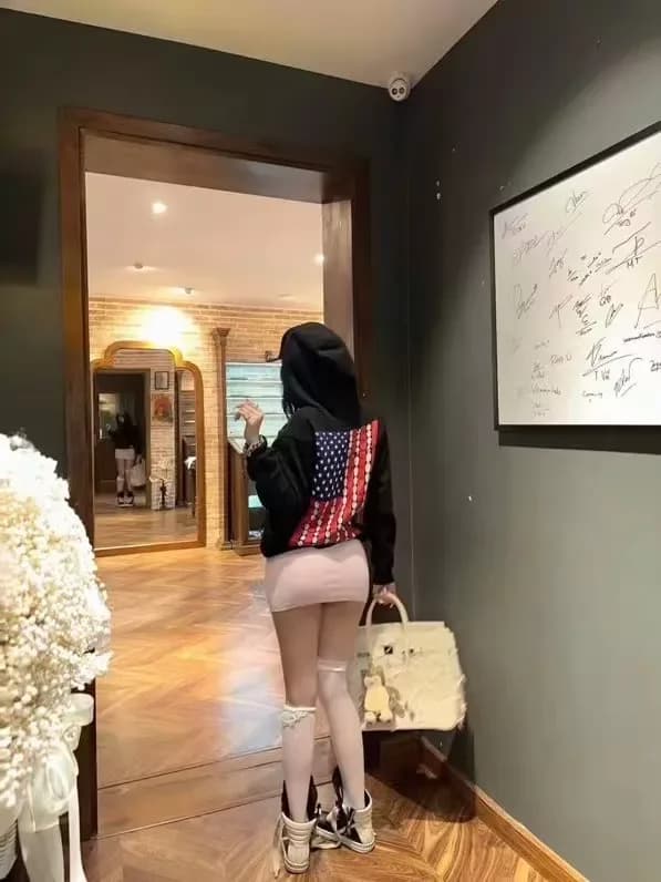 크롬하츠 아메리칸 플래그 스크롤 라벨 집업 후디 (블랙) 8