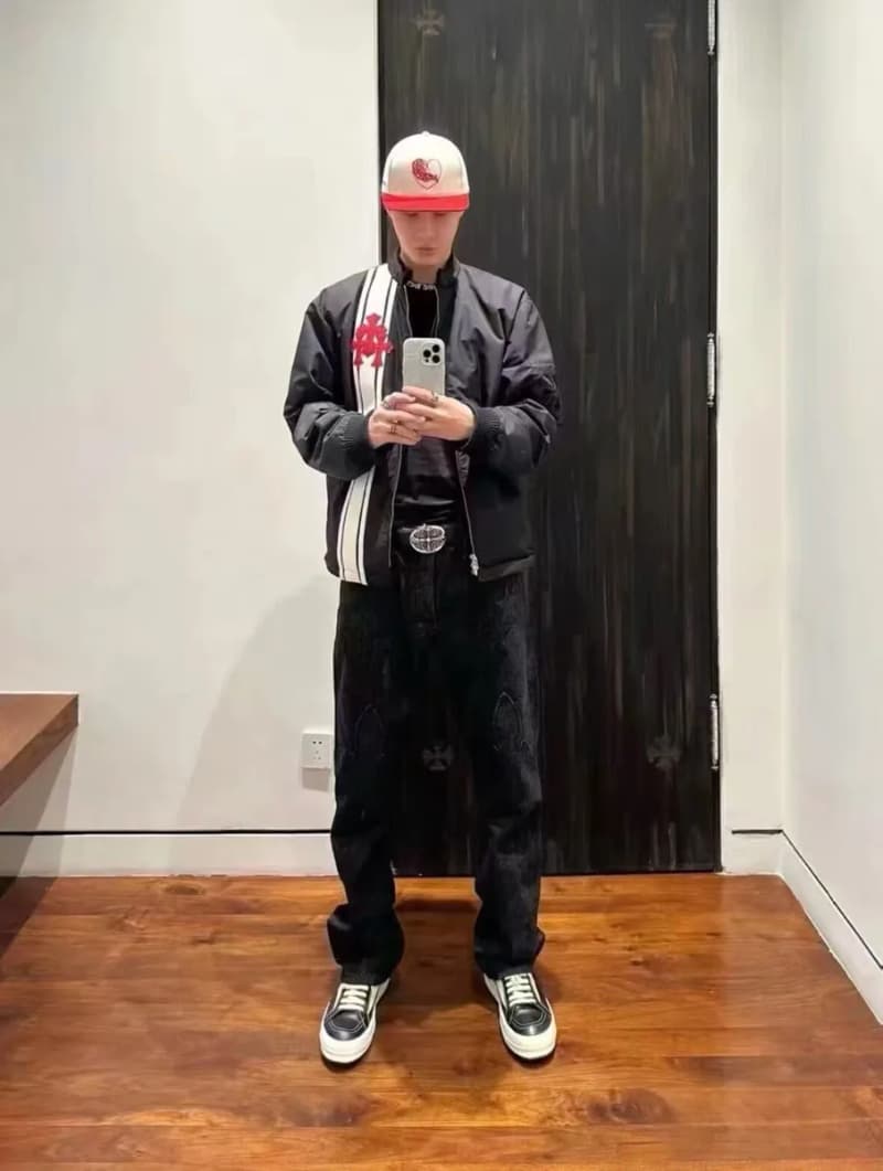 크롬하츠 크로스 패치 나일론 봄버 자켓 (베가스 한정) 상세 1