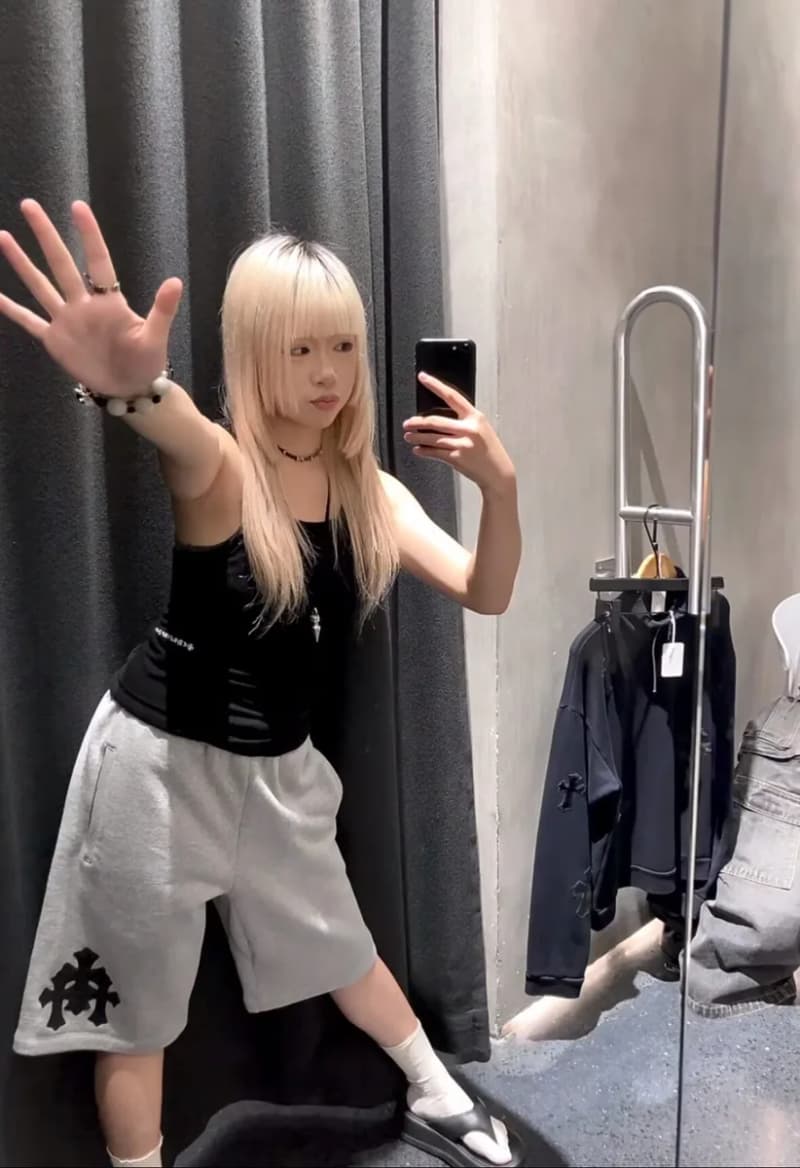 크롬하츠 크로스 패치 스웨트 반바지 (그레이) 7