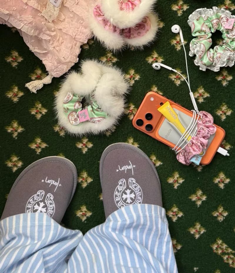 크롬하츠 런던 한정 호텔 슬리퍼 (그레이) 7