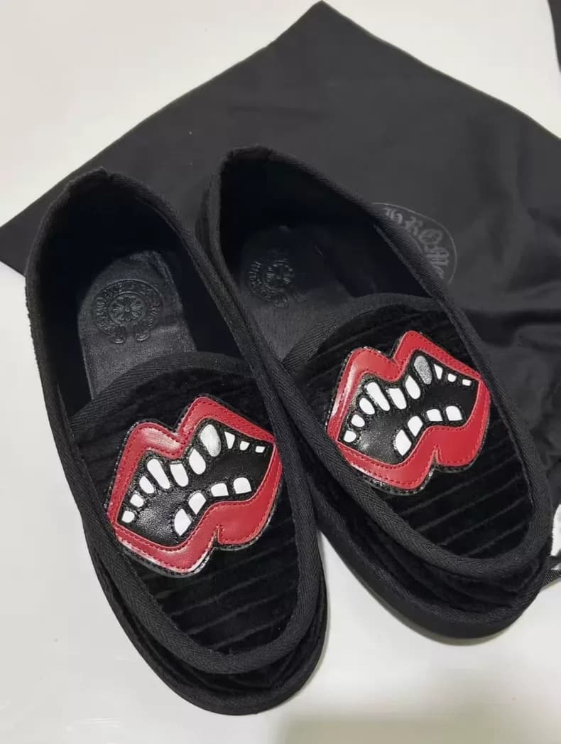 크롬하츠 매티보이 레드립 벨벳 로퍼 상세 2
