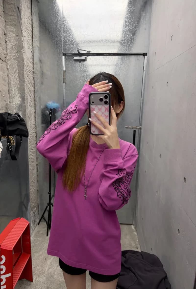 크롬하츠 매티보이 콜라보 스파이더웹 그래픽 긴팔 티셔츠 (퍼플) 5