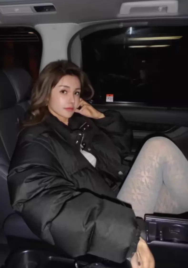 크롬하츠 다운 재킷 (블랙) 상세 1