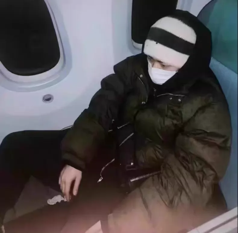 크롬하츠 크로스 패턴 롱 패딩 (카키) 8