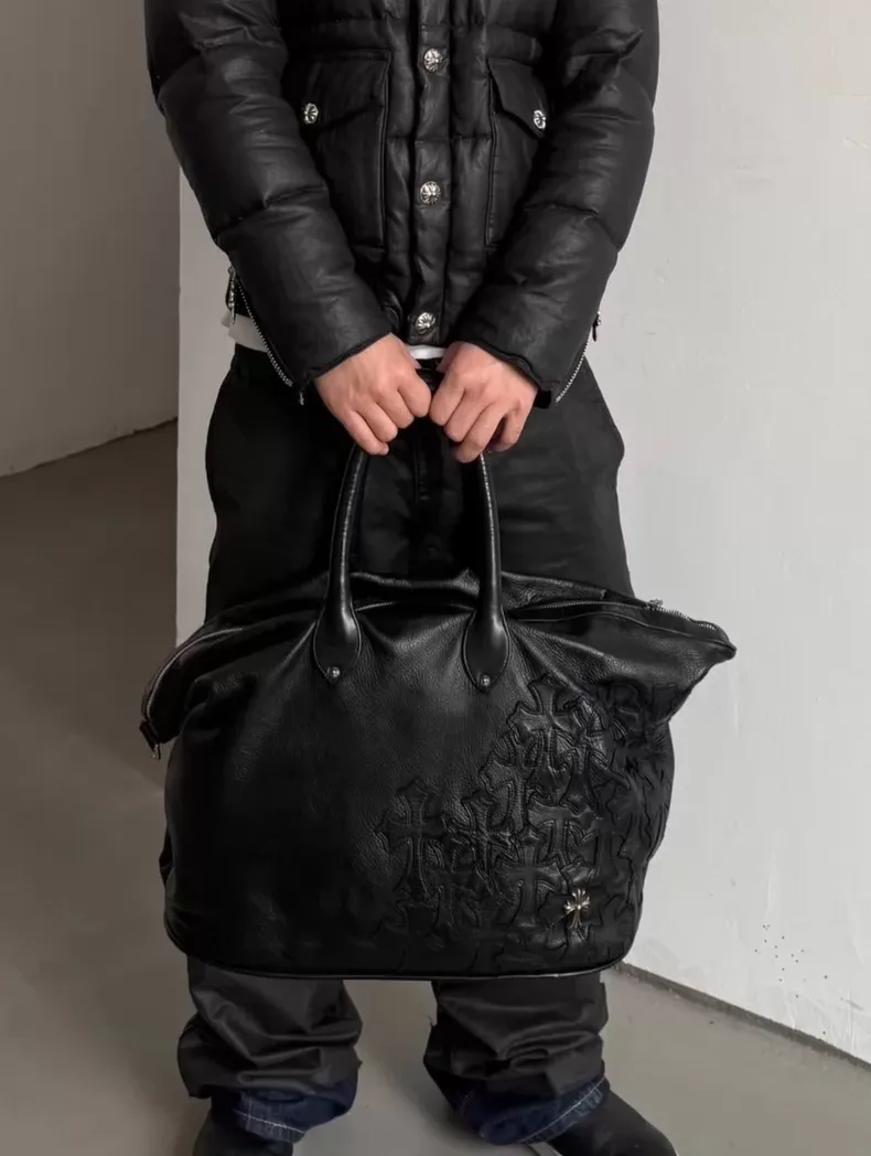 크롬하츠 질레스 멀티 크로스 패치 토트백 (카프스킨) 7