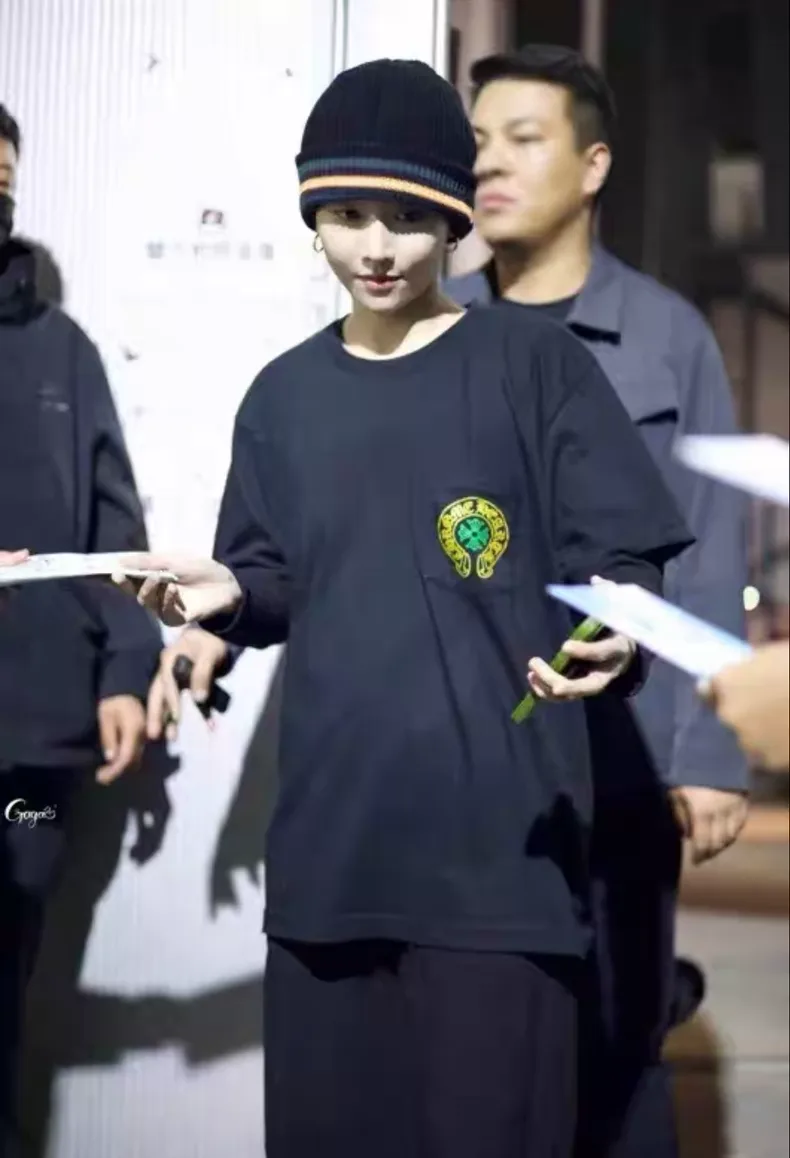 크롬하츠 베이징 10주년 한정 마제 티셔츠 4