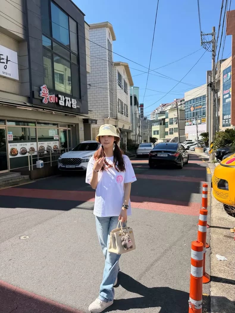 크롬하츠 형광 핑크 말발굽 스크롤 반팔 티셔츠 상세 1