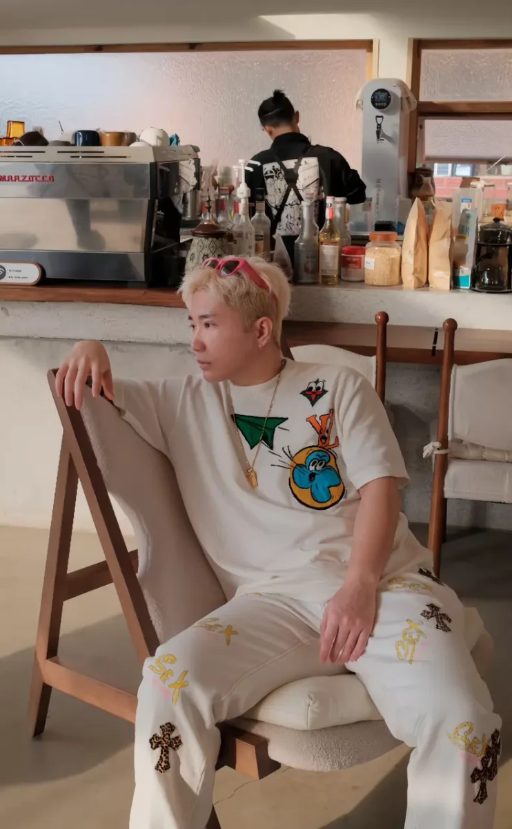 크롬하츠 × 매티보이 섹스 레코즈 레오파드 호스헤어 패치 501 데님 (화이트) 8