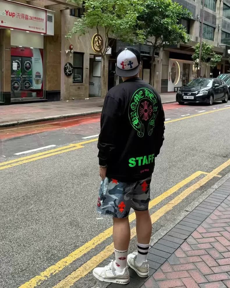 크롬하츠 스태프 한정 마르티 크로스 백프린트 긴팔 티셔츠 8