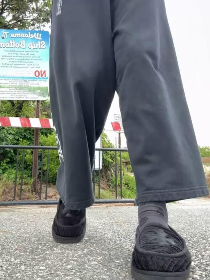 크롬하츠 크로스 패치 코듀로이 로퍼 (블랙) 7