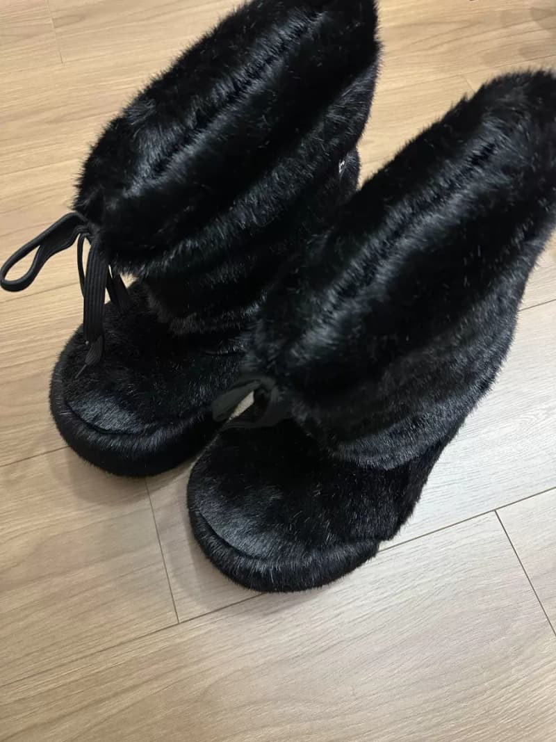 발렌시아가 툰드라 부츠 (모헤어) 3